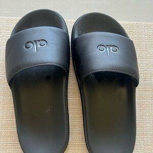 ALO Yoga Black Slide Sandals